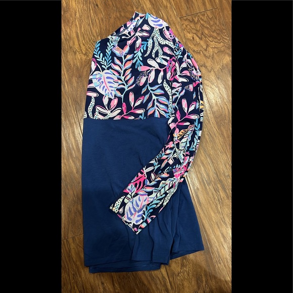 Lilly Pulitzer Tops - EUC Lilly Pulitzer Finn Top